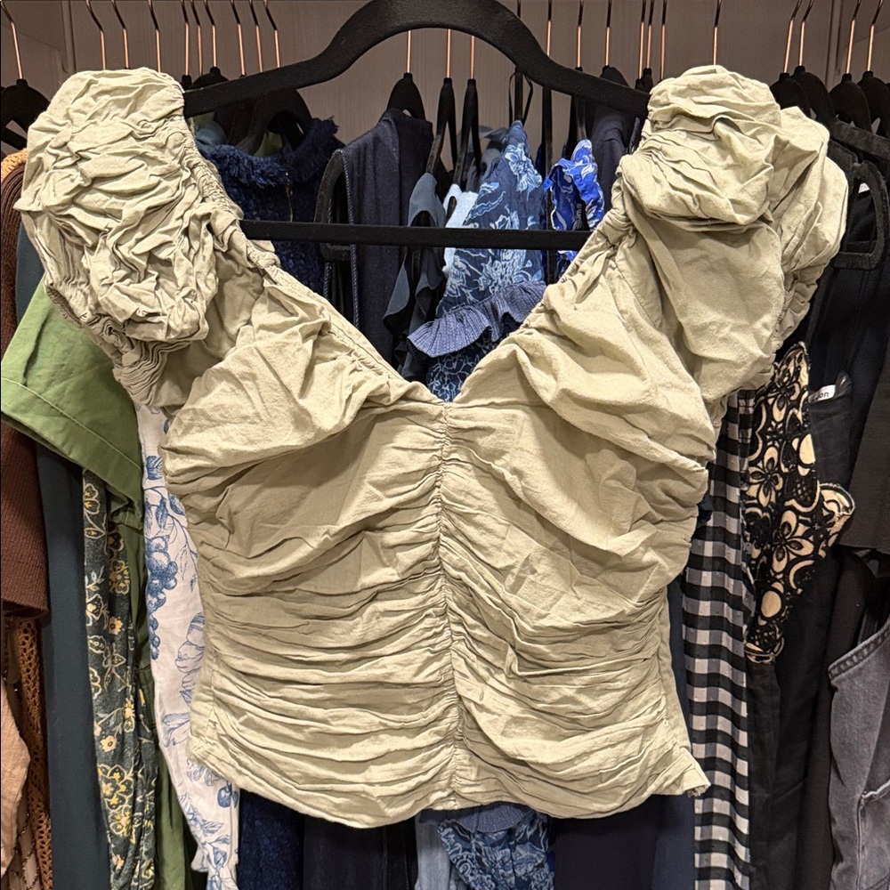 Abercrombie & Fitch Sage Green Ruched Puff-Sleeve Crop Top